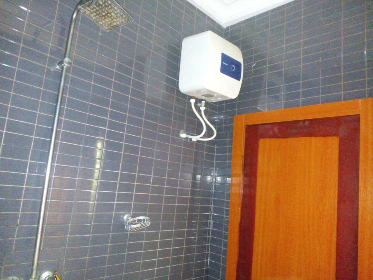 Festac Town Flamingo Hotel מראה חיצוני תמונה